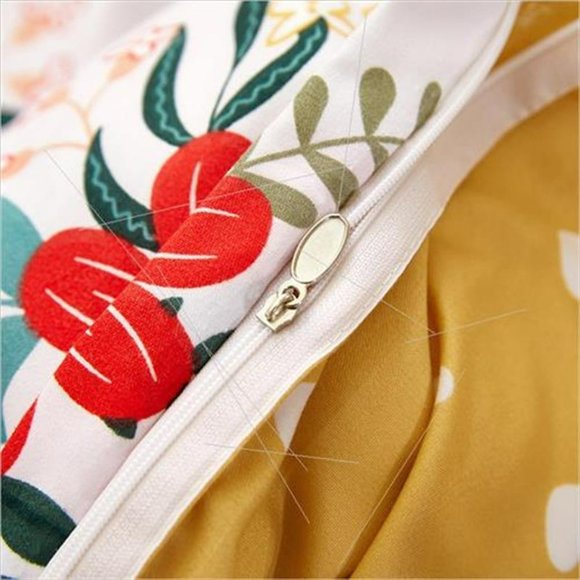 Premium Microfiber  Bedding Set of Four - Picture 3 of 4